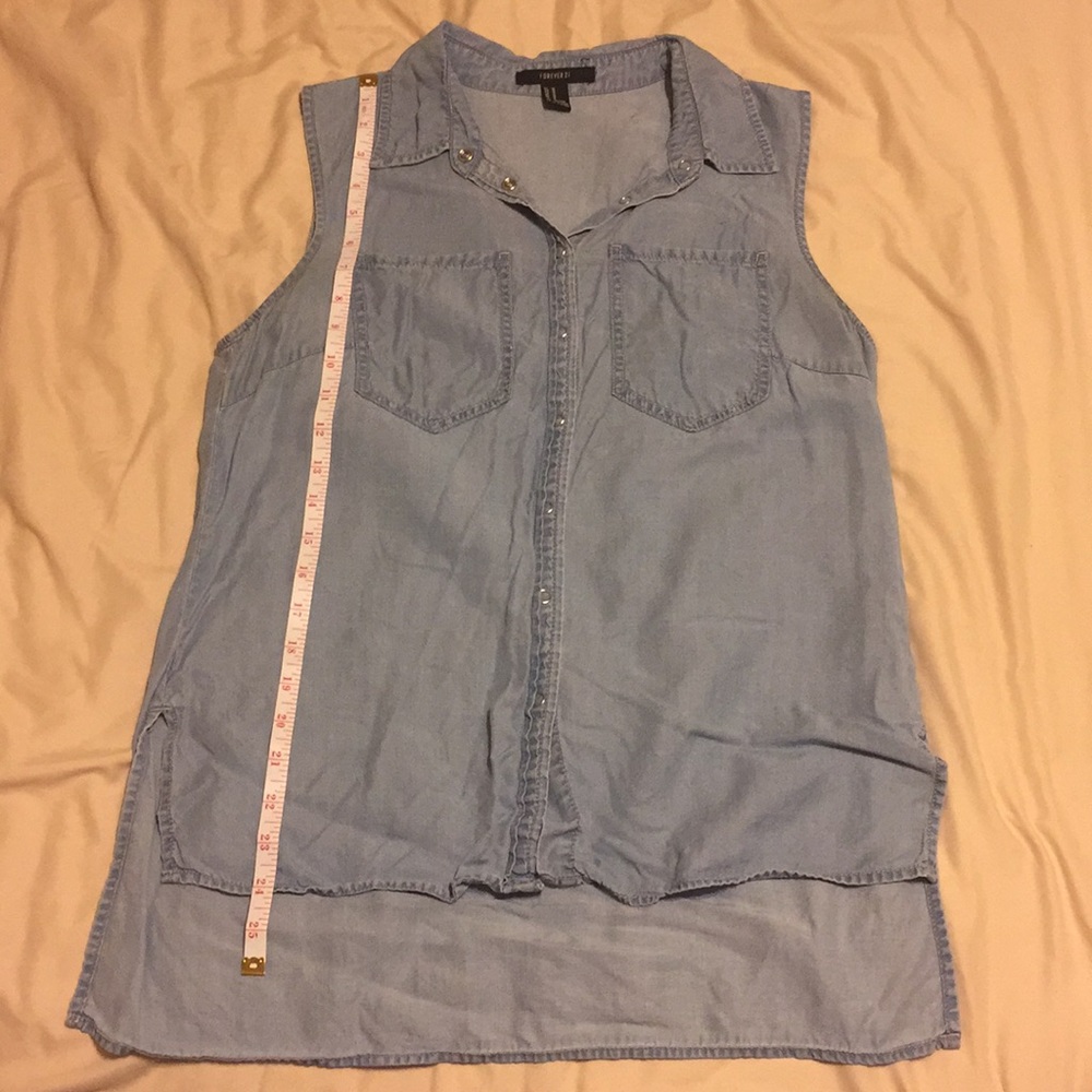 Denim button down size medium! - Picture 4 of 7